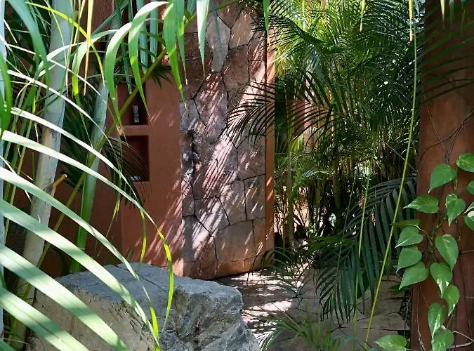 Casita Linda, A Luxury House Near The Beach! Holiday home Zihuatanejo