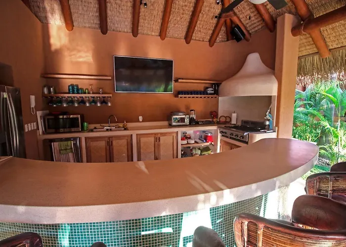 Casita Linda, A Luxury House Near The Beach! *