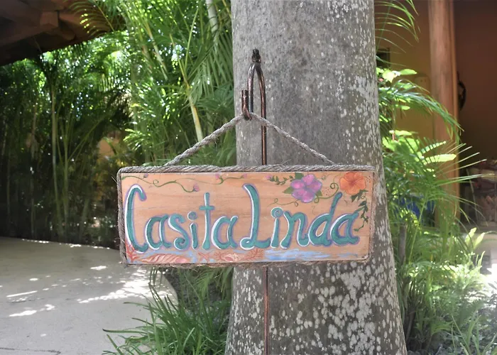 Casita Linda, A Luxury House Near The Beach! Holiday home Zihuatanejo